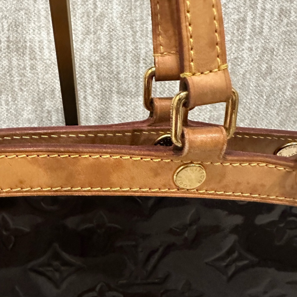 ✨💎LOUIS VUITTON💎✨Brea Vernis Bag w/ Dustbag and GWP - Picture 5 of 15